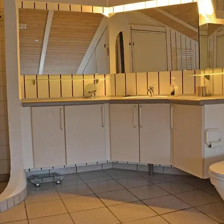3 Bedroom Awesome In Holiday home