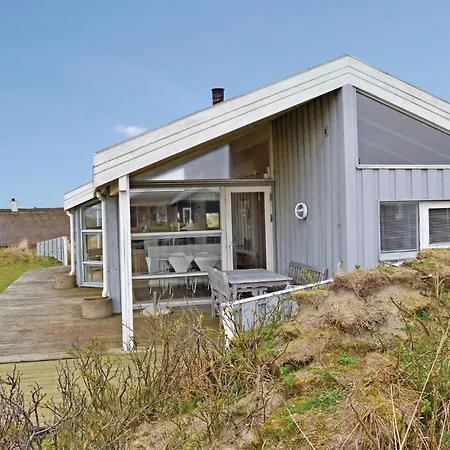 Holiday home 3 Bedroom Awesome In